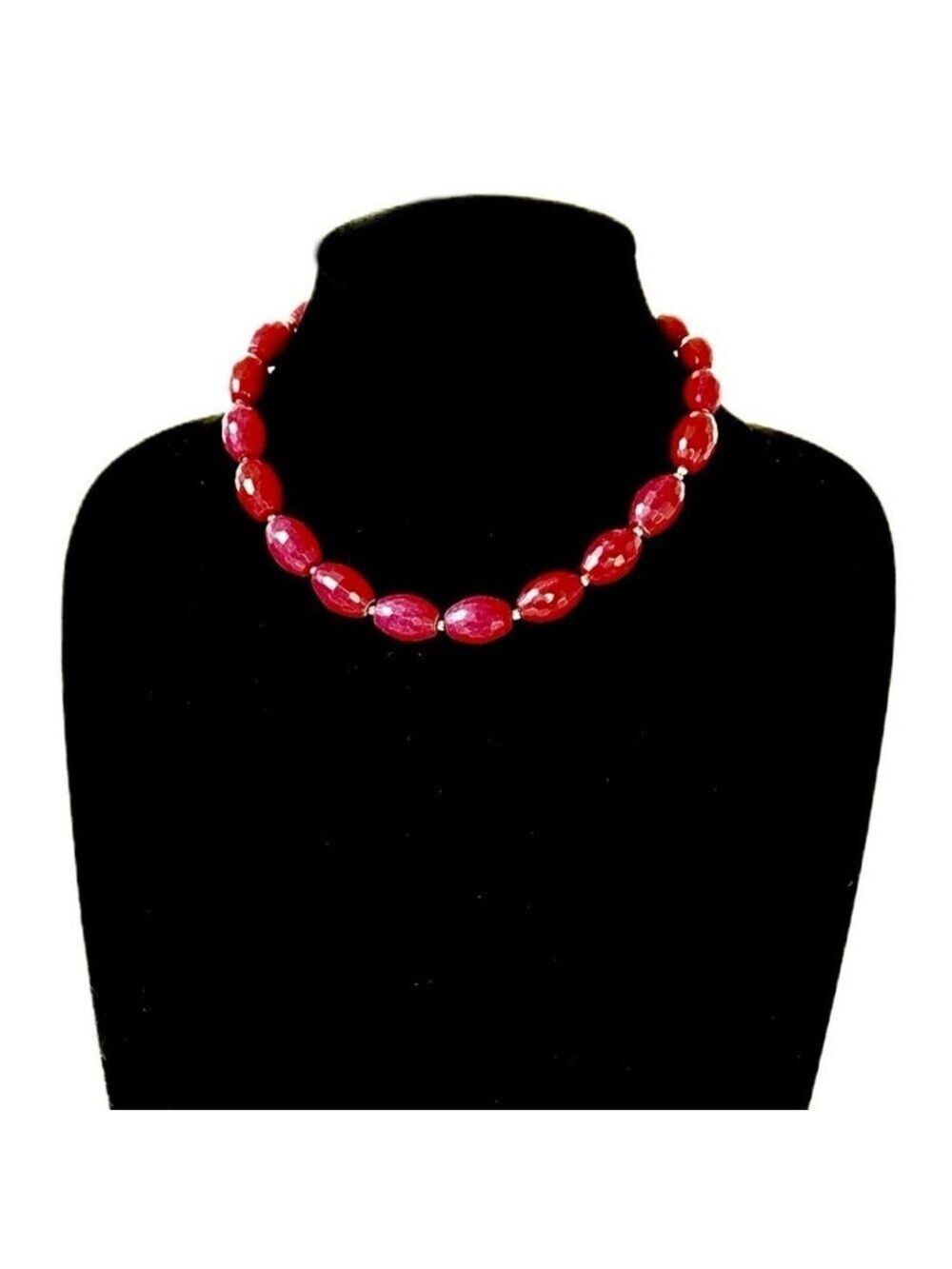 White House Black Market Red Jade Faceted Bead Collar Necklace NWT